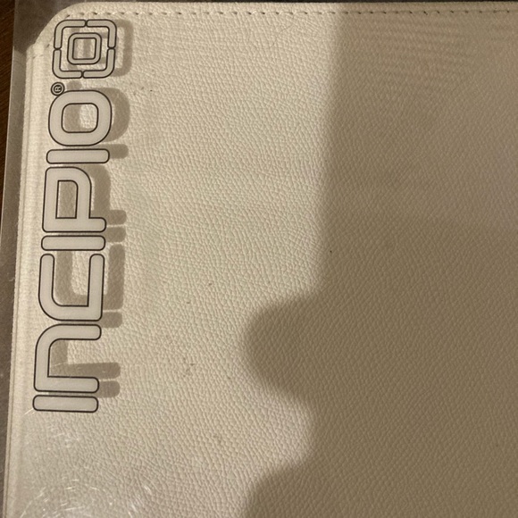 👍5 for 20👍New Incipio Watson iPad Air Folio Wallet With Removable Hard Case - Picture 9 of 11